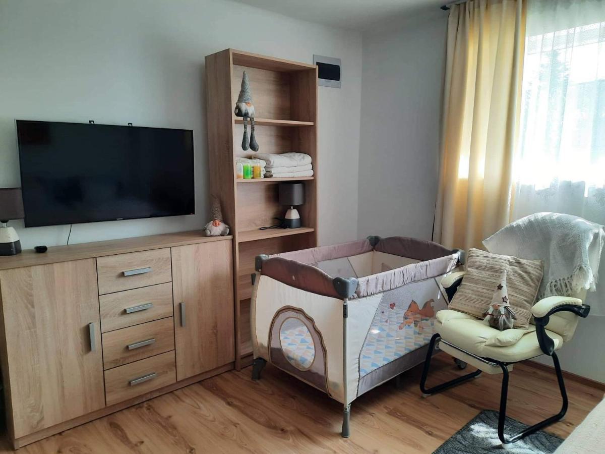 Ferienwohnung Opal Apartman Nyíregyháza Exterior foto